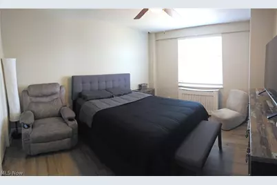 11850 Edgewater Drive #1008, Oakwood, OH 44107 - Photo 15