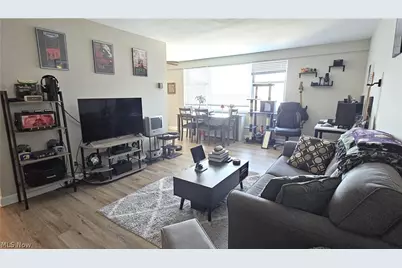 11850 Edgewater Drive #1008, Oakwood, OH 44107 - Photo 13
