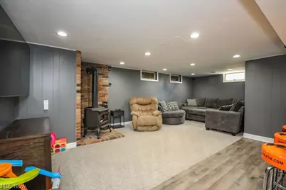 723 Eastland Avenue, Ravenna, OH 44266 - Photo 29