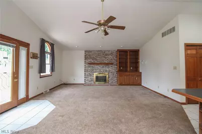 548 W 39th Street, Shadyside, OH 43947 - Photo 3