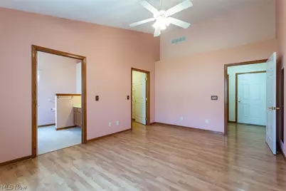 457 Harvest Lane, Green Hills, OH 44131 - Photo 19