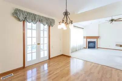 457 Harvest Lane, Green Hills, OH 44131 - Photo 13
