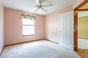 457 Harvest Ln, Green Hills, OH 44131 - Photo 31