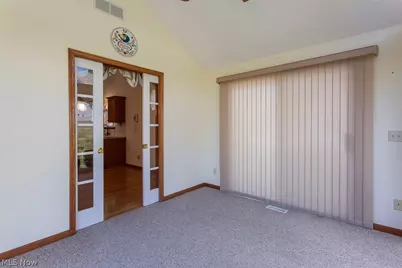 457 Harvest Lane, Green Hills, OH 44131 - Photo 17