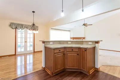 457 Harvest Lane, Green Hills, OH 44131 - Photo 11