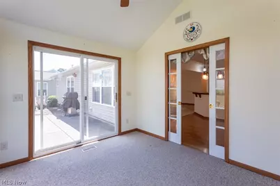 457 Harvest Lane, Green Hills, OH 44131 - Photo 15
