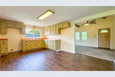 3580 Lincoln Street, Roseville, OH 43777 - Photo 11