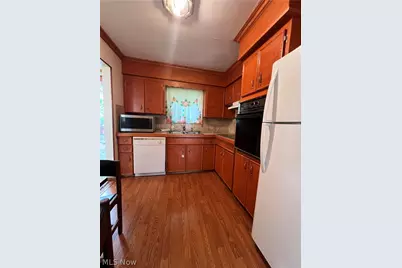 1559 Fairfax Road, Akron, OH 44313 - Photo 9