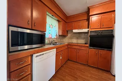 1559 Fairfax Road, Akron, OH 44313 - Photo 7