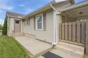 679 St Andrew's Ct, Akron, OH 44312 - Photo 5