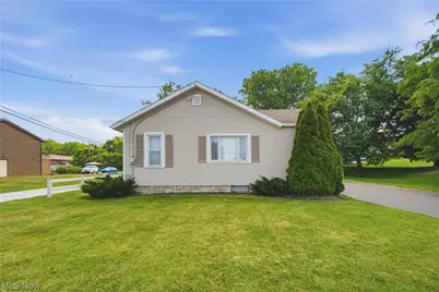 679 Saint Andrews Court, Akron, OH 44312 - Photo 3