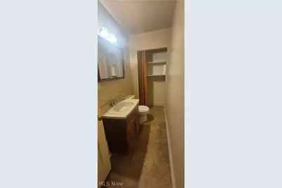 10077 Valleyview Drive, Columbia Station, OH 44028 - Photo 15