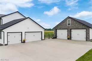 1795 New Milford Rd, Atwater, OH 44201 - Photo 5