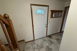 9724 Lafont Cir NE, Bolivar, OH 44612 - Photo 3