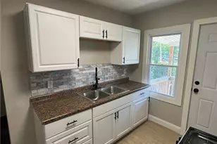 13704 Deise Ave, Loveland, OH 44110 - Photo 9