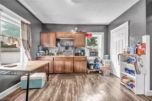 13109 Wilton Ave, Loveland, OH 44135 - Photo 17