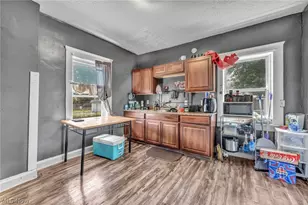 13109 Wilton Ave, Loveland, OH 44135 - Photo 13