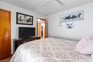 1924 16th St SW, Akron, OH 44314 - Photo 15