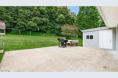 7785 Blackrun Road, Nashport, OH 43830 - Photo 21