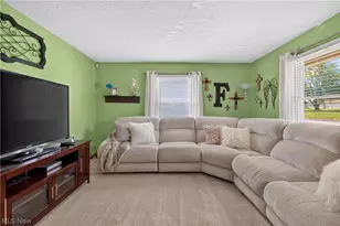 3014 Harmont Ave NE, Canton, OH 44705 - Photo 5