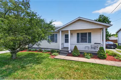 3014 Harmont Avenue NE, Canton, OH 44705 - Photo 3