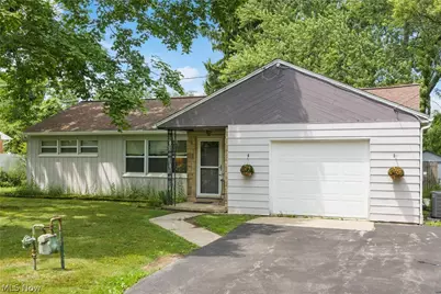 5768 Nolley Road, Akron, OH 44319 - Photo 1