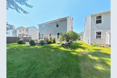 215 Grand Haven Court, Painesville, OH 44077 - Photo 5