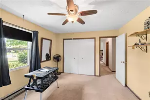 4164 Berkeley Dr, Sheffield Village, OH 44054 - Photo 7