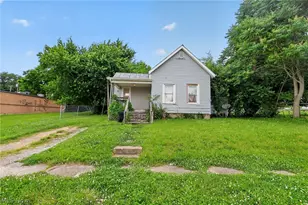 717 Baker St, Zanesville, OH 43701 - Photo 3