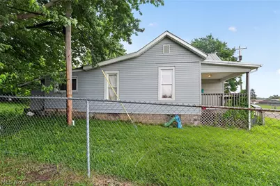 717 Baker Street, Zanesville, OH 43701 - Photo 9