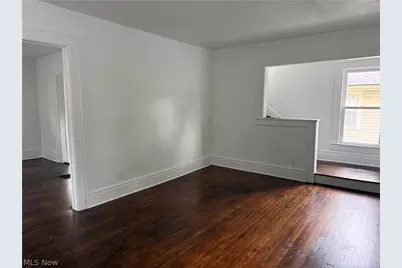 954 Pershing Road, Zanesville, OH 43701 - Photo 5