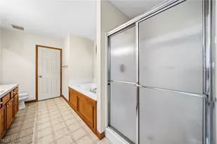 4956 Windsford Cir, North Ridgeville, OH 44039 - Photo 21