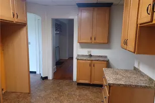 918 Winona Dr, Youngstown, OH 44511 - Photo 5