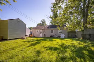 4144 Riverside Dr, Lorain, OH 44055 - Photo 23