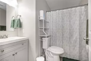 4144 Riverside Dr, Lorain, OH 44055 - Photo 9