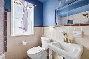 29002 Foxboro St, Willowick, OH 44095 - Photo 17