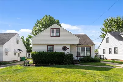 29002 Foxboro Street, Willowick, OH 44095 - Photo 1