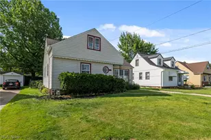 29002 Foxboro St, Willowick, OH 44095 - Photo 3