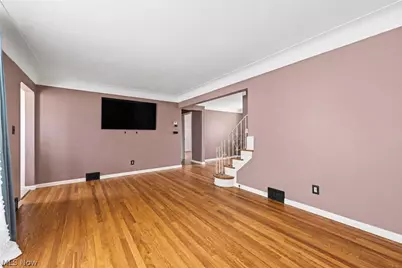 29002 Foxboro Street, Willowick, OH 44095 - Photo 7