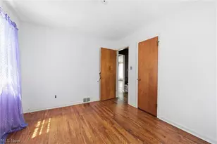 29002 Foxboro St, Willowick, OH 44095 - Photo 15