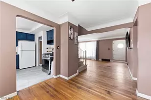 29002 Foxboro St, Willowick, OH 44095 - Photo 9