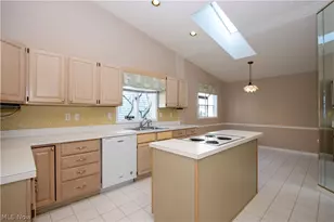 588 Forest Creek Dr, Wooster, OH 44691 - Photo 15