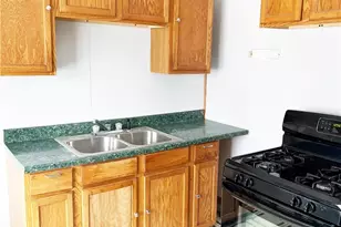 12905 Forest Ave, Loveland, OH 44120 - Photo 3