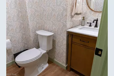 2268 Parkview Drive, Cuyahoga Falls, OH 44223 - Photo 25