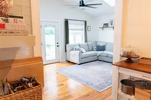 2268 Parkview Dr, Cuyahoga Falls, OH 44223 - Photo 9