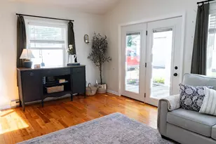 2268 Parkview Dr, Cuyahoga Falls, OH 44223 - Photo 11