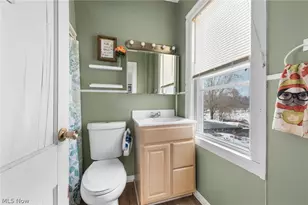 258 W Main St, Madison, OH 44057 - Photo 15