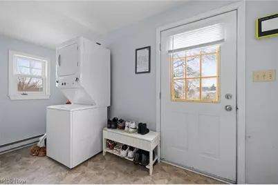 258 W Main Street, Madison, OH 44057 - Photo 25