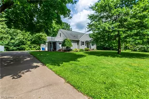2748 Canton Rd, Uniontown, OH 44685 - Photo 5