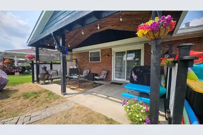 2654 Lafayette Boulevard, Steubenville, OH 43953 - Photo 11